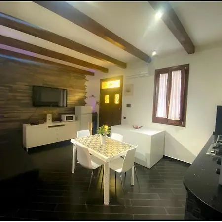Casa Balestrate